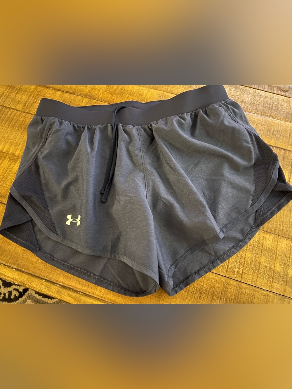 NWOT Under Armour 3 inch running shorts size M